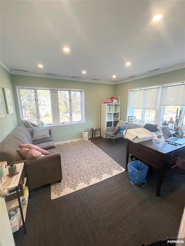 60 Westervelt Avenue, Tenafly, NJ 07670