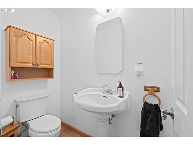 630 SKY Ln, Forest Grove, OR 97116