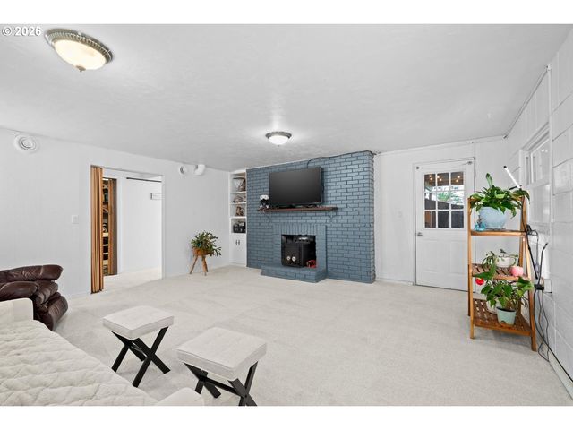 630 SKY Ln, Forest Grove, OR 97116