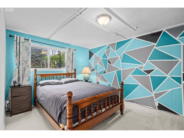 630 SKY Ln, Forest Grove, OR 97116