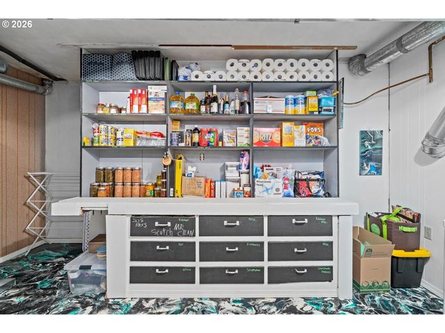 630 SKY Ln, Forest Grove, OR 97116