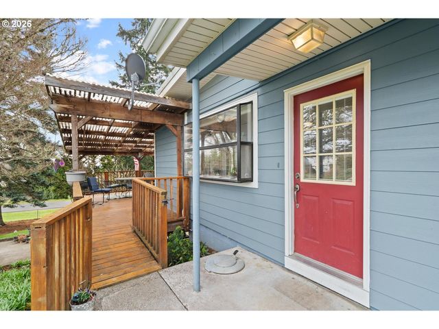 630 SKY Ln, Forest Grove, OR 97116