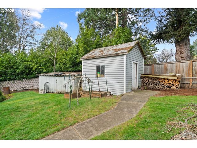 630 SKY Ln, Forest Grove, OR 97116