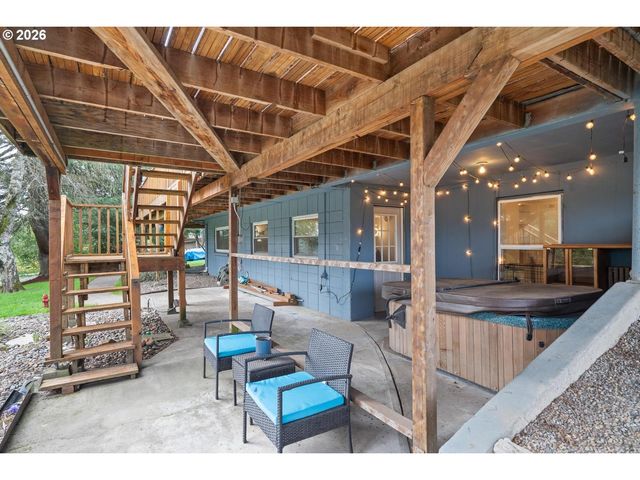 630 SKY Ln, Forest Grove, OR 97116