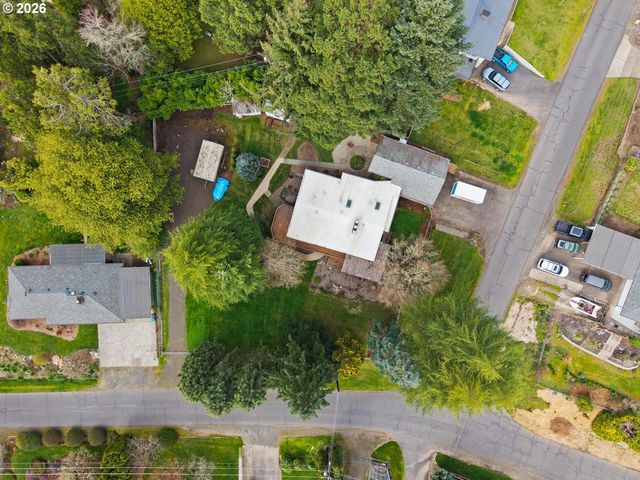 630 SKY Ln, Forest Grove, OR 97116