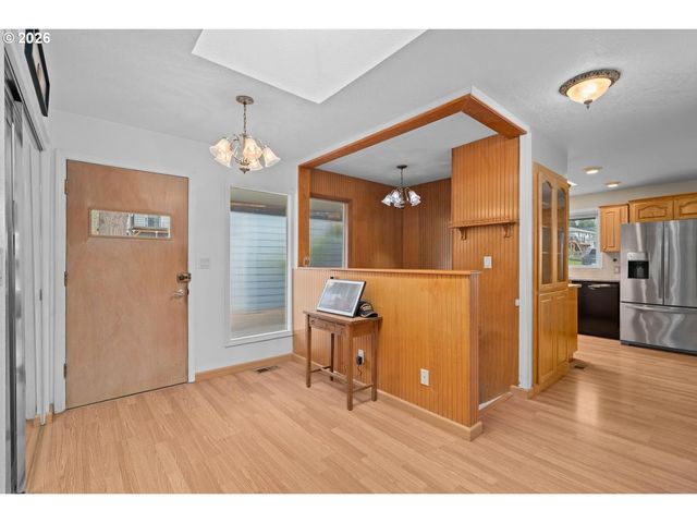 630 SKY Ln, Forest Grove, OR 97116