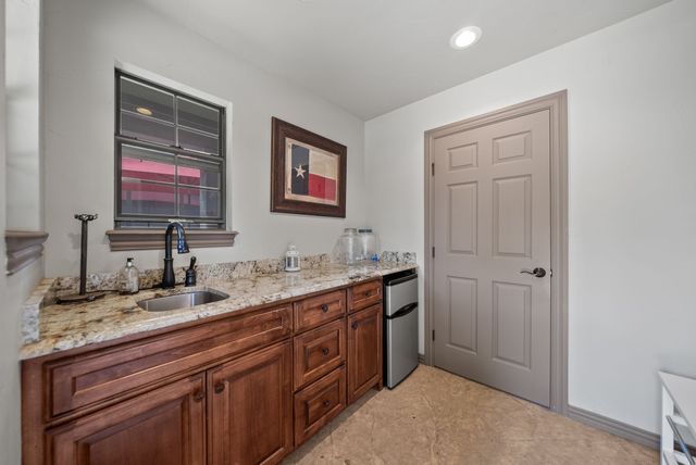 110 Red Oak Drive, Krugerville, TX 76227