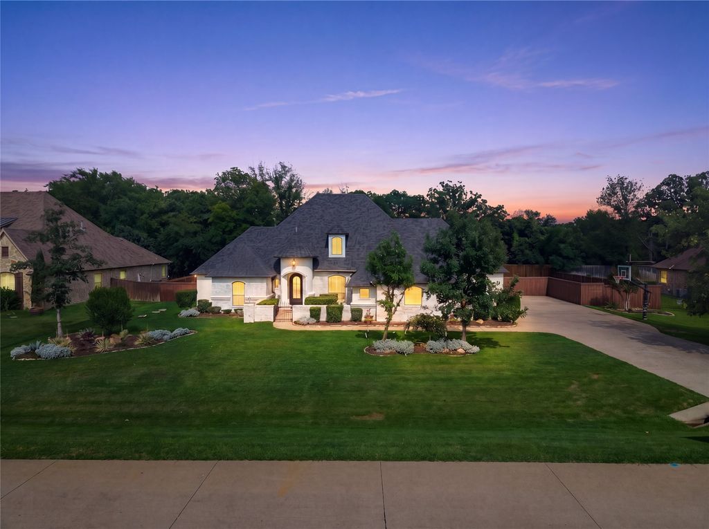 110 Red Oak Drive, Krugerville, TX 76227
