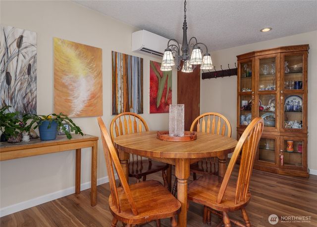 126 Leslie Lane, Sequim, WA 98382