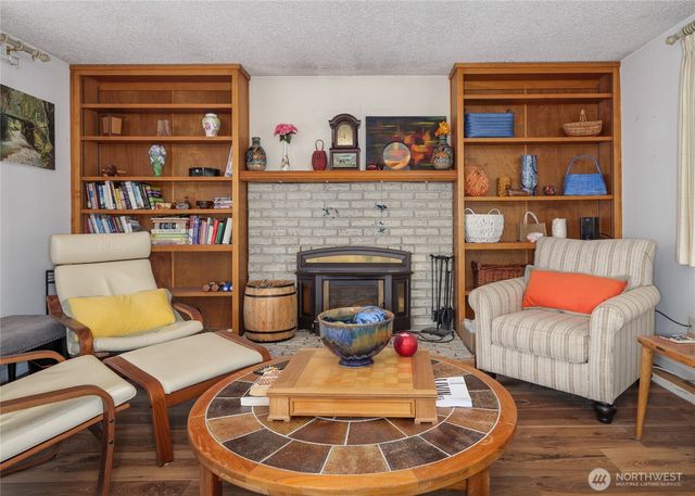 126 Leslie Lane, Sequim, WA 98382