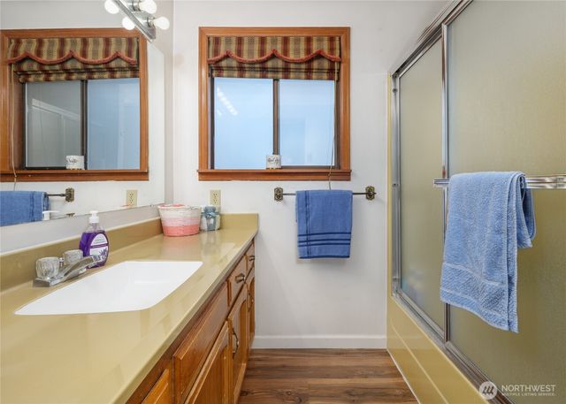 126 Leslie Lane, Sequim, WA 98382