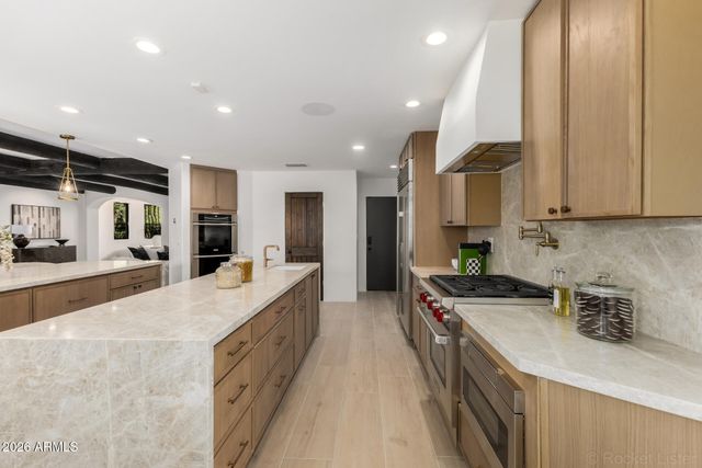 9310 S BALA Drive, Tempe, AZ 85284