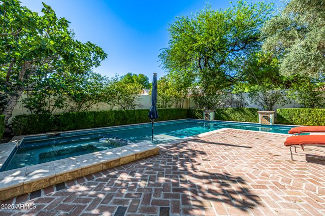 9310 S BALA Drive, Tempe, AZ 85284