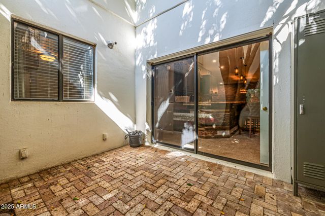 9310 S BALA Drive, Tempe, AZ 85284