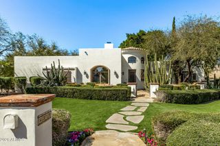 9310 S BALA Drive, Tempe, AZ 85284