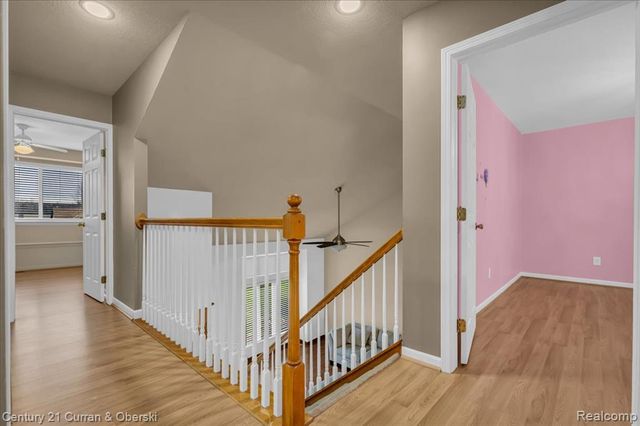 23264 Oakleigh Avenue, Trenton, MI 48183