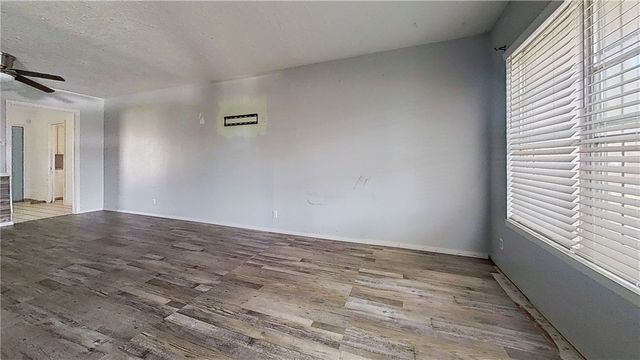 4245 Dody St, Corpus Christi, TX 78411