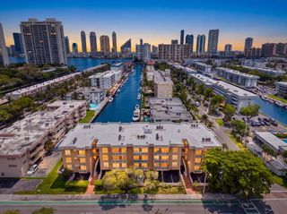 17051 NE 35TH Avenue 207, North Miami Beach, FL 33160