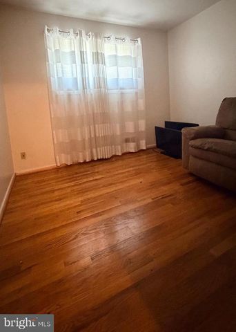 6000 LADD RD, Suitland, MD 20746
