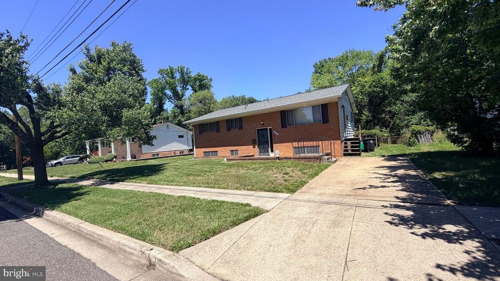 6000 LADD RD, Suitland, MD 20746