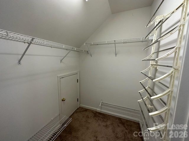 9207 Sandpiper Drive, Charlotte, NC 28277