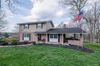 114 Truman Dr, Center Twp, PA 15061