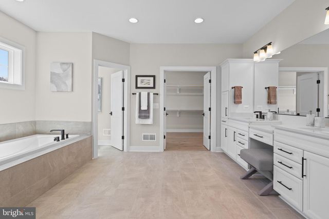 11704 FOXVALE CT, Oakton, VA 22124