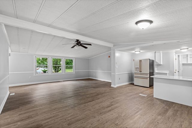 85 Narragansett, Plymouth, MA 02360