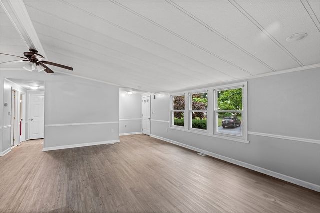 85 Narragansett, Plymouth, MA 02360