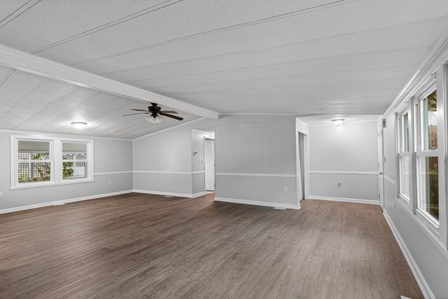 85 Narragansett, Plymouth, MA 02360