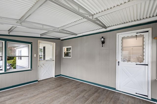 85 Narragansett, Plymouth, MA 02360