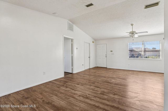 1731 Radisson Street NW, Palm Bay, FL 32907