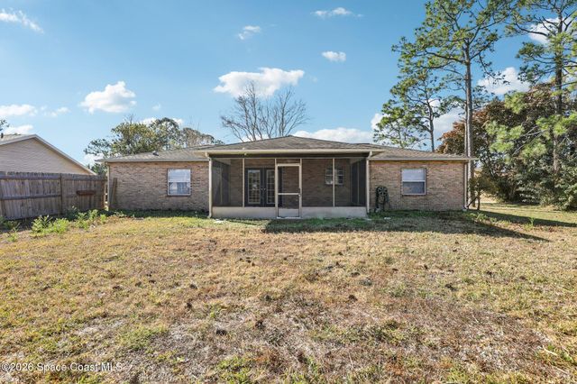 1731 Radisson Street NW, Palm Bay, FL 32907