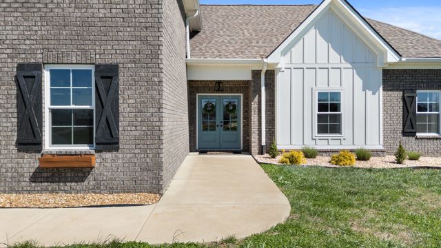 1314 Halls Mill Rd, Unionville, TN 37180