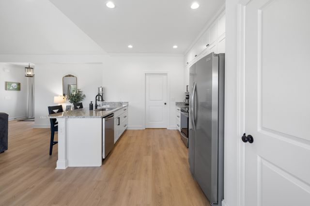 1314 Halls Mill Rd, Unionville, TN 37180