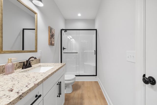 1314 Halls Mill Rd, Unionville, TN 37180