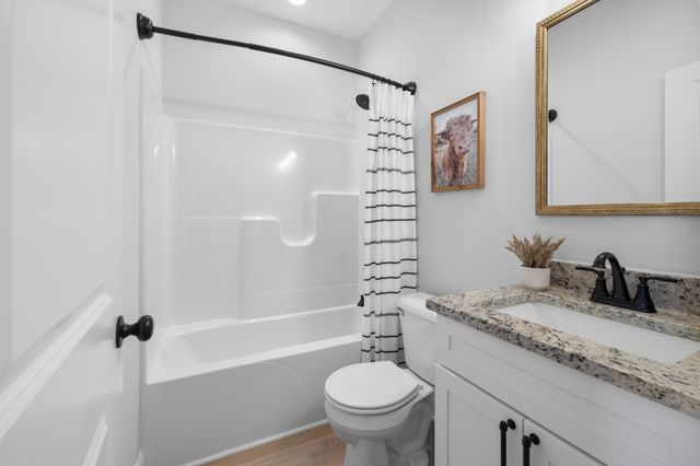 1314 Halls Mill Rd, Unionville, TN 37180