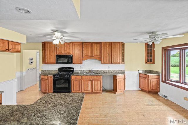 6961 Bouse Road, Glen Carbon, IL 62034