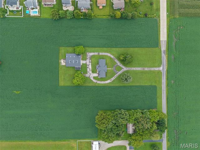 6961 Bouse Road, Glen Carbon, IL 62034