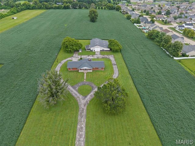 6961 Bouse Road, Glen Carbon, IL 62034