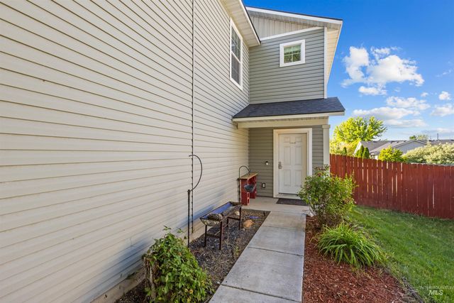11800 Altamont St, Caldwell, ID 83605