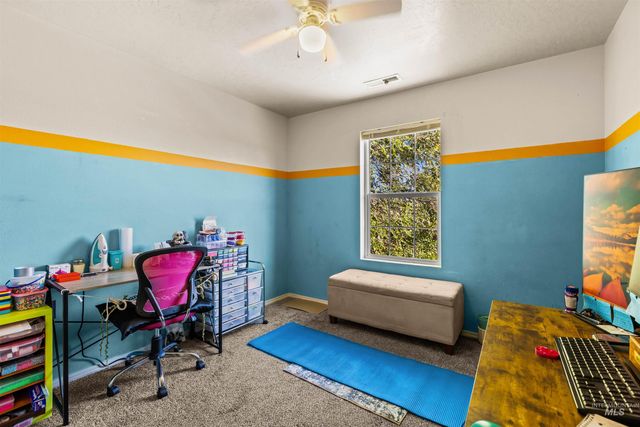 11800 Altamont St, Caldwell, ID 83605