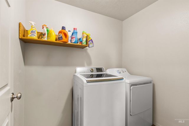 11800 Altamont St, Caldwell, ID 83605