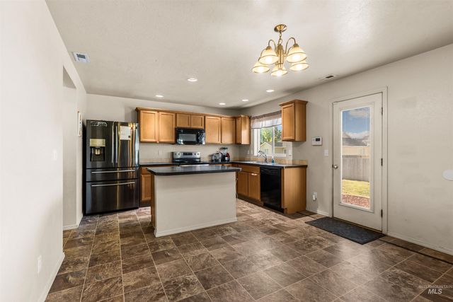 11800 Altamont St, Caldwell, ID 83605