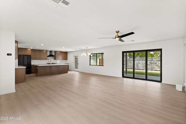 10010 N 29TH Street, Phoenix, AZ 85028