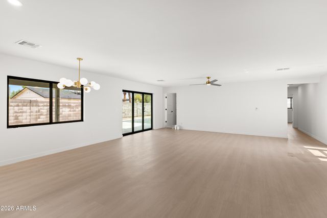 10010 N 29TH Street, Phoenix, AZ 85028
