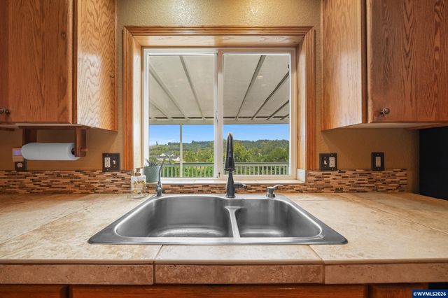 8329 NW Arboretum Rd, Corvallis, OR 97330