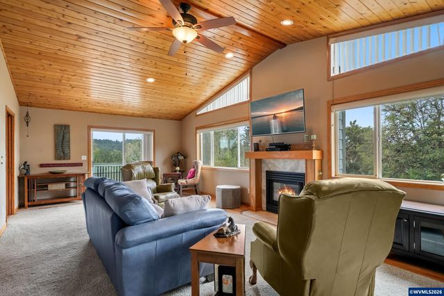 8329 NW Arboretum Rd, Corvallis, OR 97330