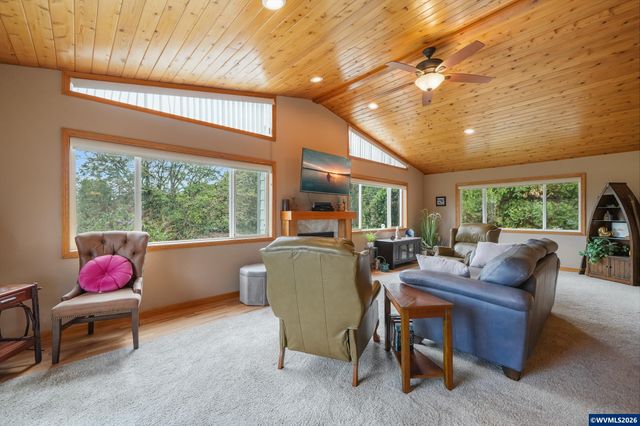8329 NW Arboretum Rd, Corvallis, OR 97330