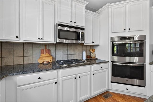 247 Dawson Manor Drive, Dawsonville, GA 30534